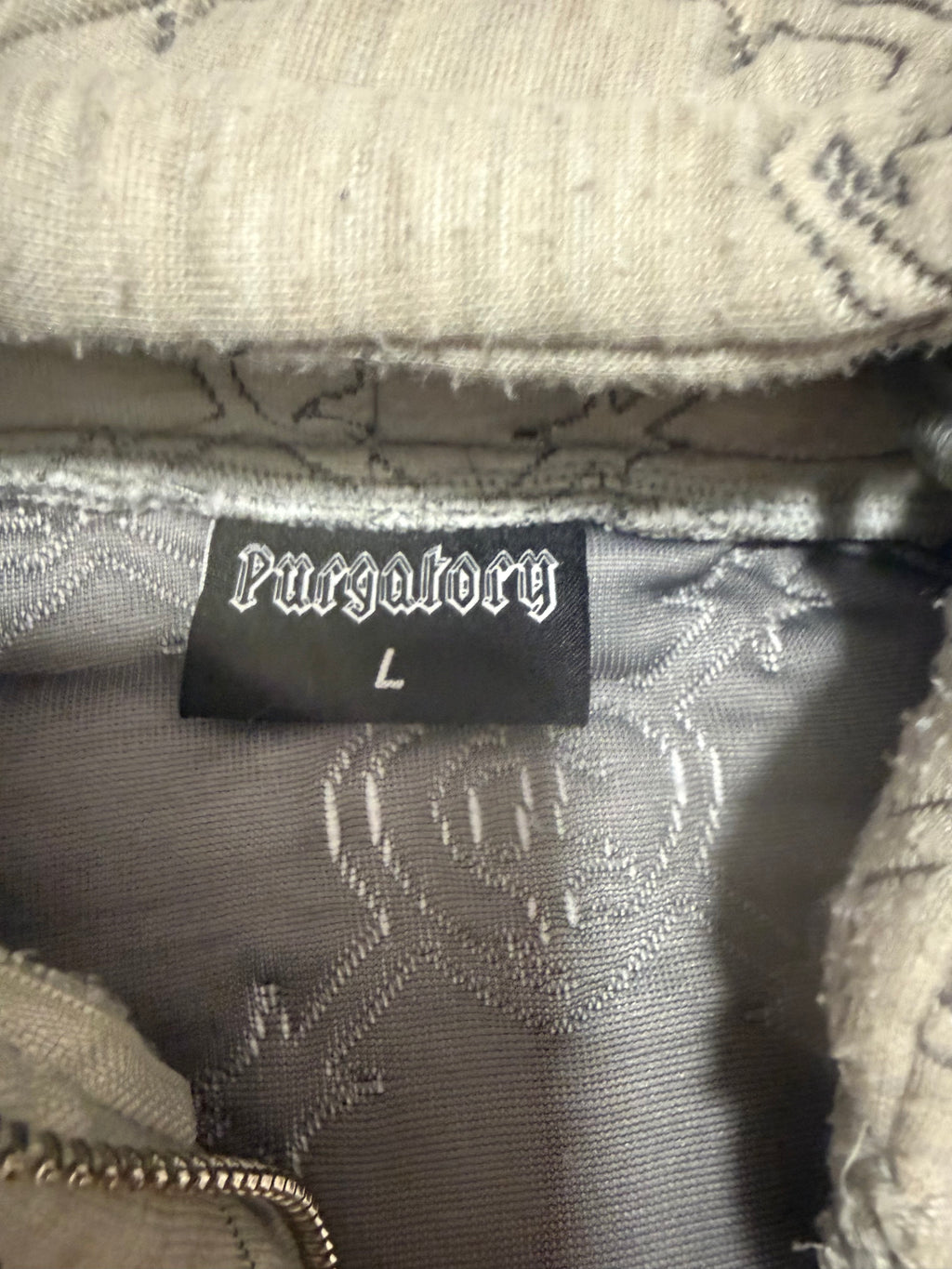 Sweat shirt